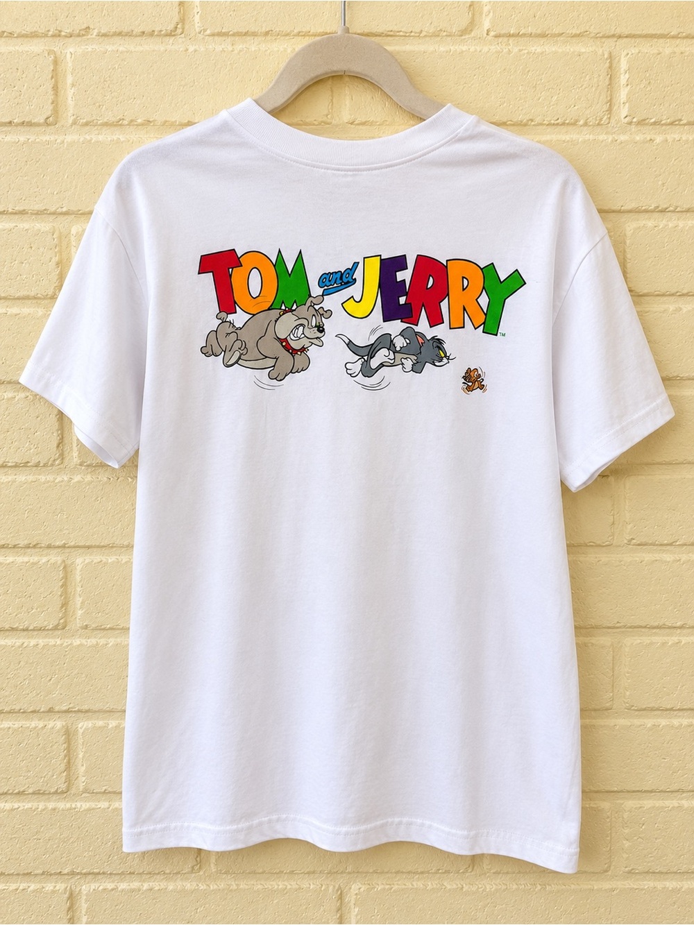 Tom & Jerry Graphic T-Shirt Men’s M White Colorful Retro Cartoon Spike Jerry Tee